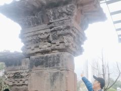 -高颐墓阙及石刻