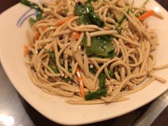 -亿诣蝎府炸酱面羊蝎子火锅(酷车小镇店)
