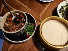 -雀舞云南菜(天津天河城购物中心店)