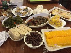 -海口骑楼小吃街