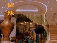 -麦度量贩式KTV(中联广场店)