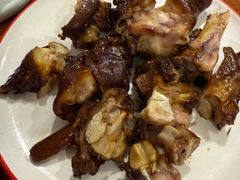 -老鼎万春卤菜(五代传承创始老店)