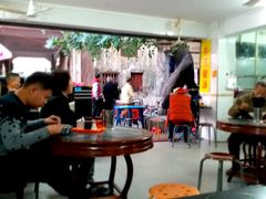 大堂-陈超记美食店