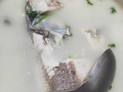 -天乐农家鱼头王(天目湖店)