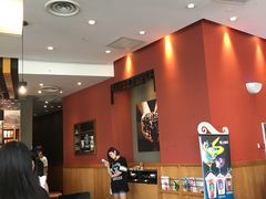 大堂-星巴克臻选(济南恒隆店)