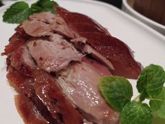 悦融酥香嫩烤鸭-悦融琥珀·京鲁菜·海味珍品(西单店)