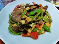 -窄巷子陕菜馆·地道陕西菜(粉巷店)