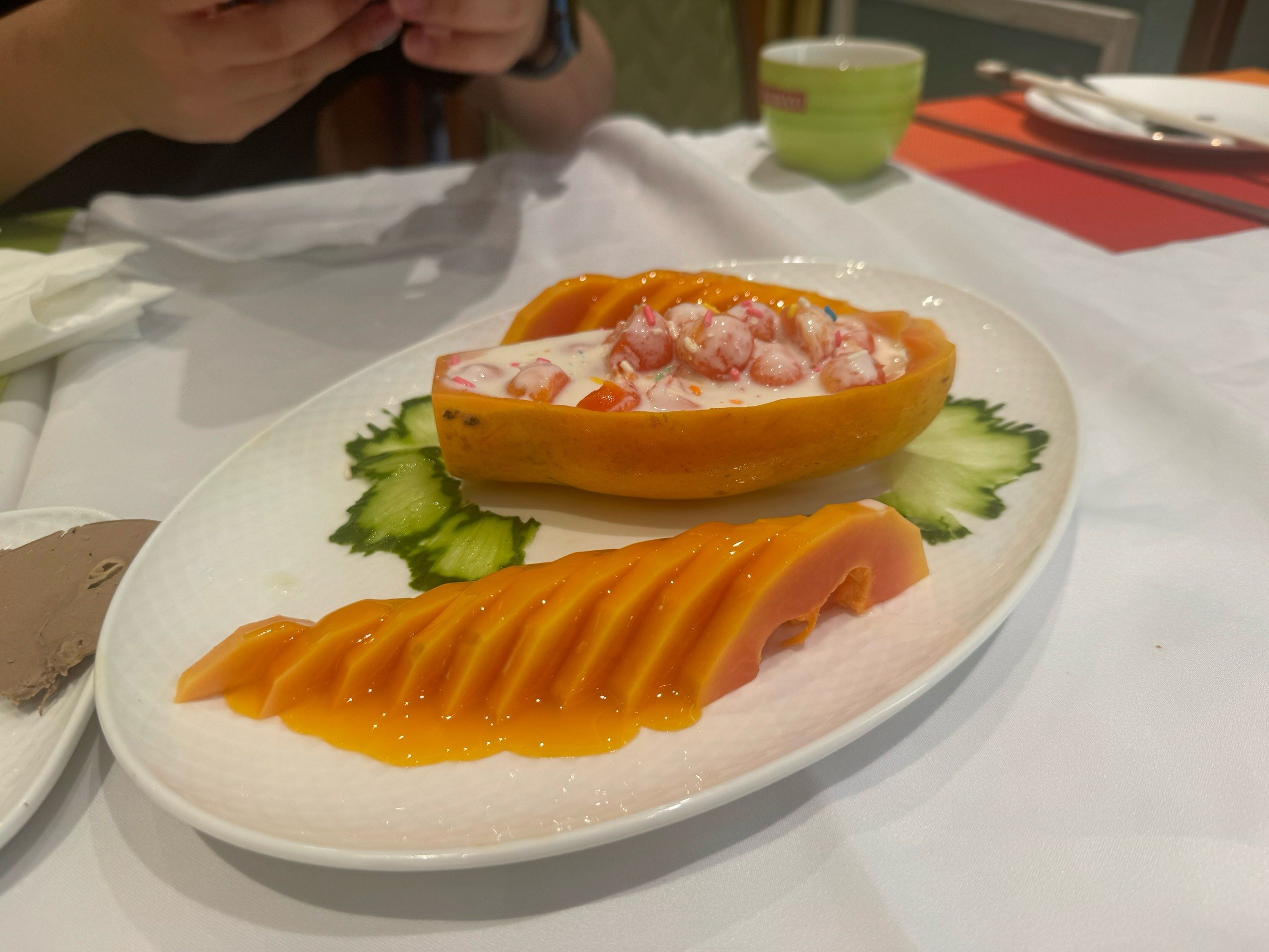 「艾尼巴億餐厅 aini bayi re