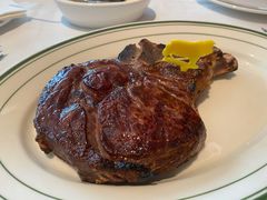 -Wolfgang’s Steakhouse 沃夫冈牛排馆(上海白玉兰广场店)