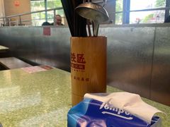 -憨铁匠老火锅(龙岗万科里店)