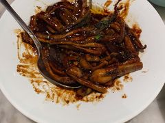 响油鳝丝-蝶园·装修中(BFC外滩金融中心店)