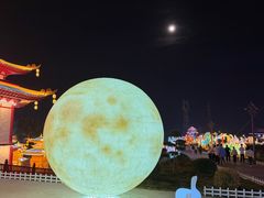 -淄博花灯齐彩城