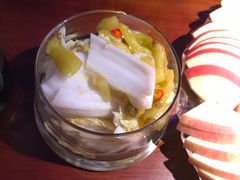 泡椒娃娃菜-蛮横肉蟹煲(印象城店)