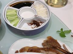 -鹊华居·地道鲁菜·海鲜·融合味(大明湖店)