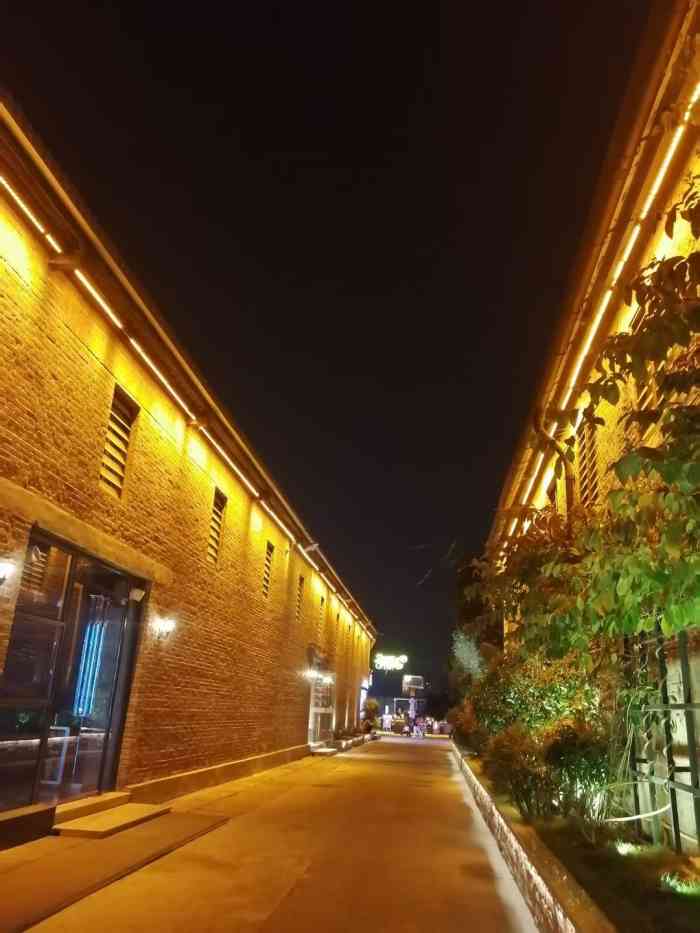 春风十里音乐餐吧(太古仓店)-"92春风十里音乐餐吧7892地址:革