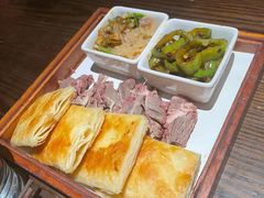 驴肉火烧-掌柜的店·河南菜(世茂店)
