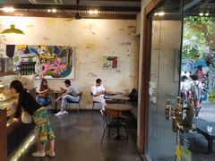 大堂-莓园冰淇淋店