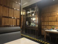 -荟廷·晶萃(陆家嘴尚悦湾店)