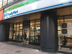 门面-全家便利店(天目山路三店)