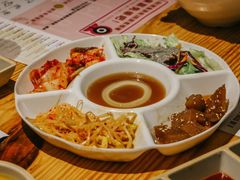 餐前小菜-喜来稀肉(北外滩白玉兰广场店)