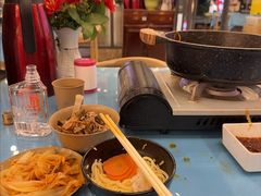-刘姐啤酒鱼民族演艺餐厅(西街总店)