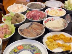 -沸炉重庆老火锅(军事博物馆店)