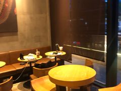 用餐区-星巴克(花木plus乐坊店)