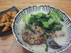 -鲜越鲜鱼粉(财富购物中心店)