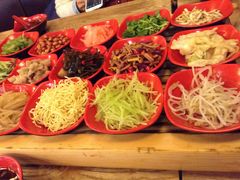 -鸿通城购物中心