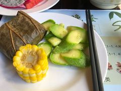 -蓬客精品酒店(南山海岸城购物中心店)