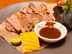 -8PINTS八品脱·日料·烧鸟·精酿小酒馆(莘庄店)