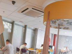 -麦当劳(中山大道中店)