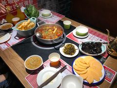 -刘一锅筋头巴脑(鲅鱼圈万达店)