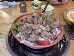 -阿婆情腊排骨火锅(金虹路店)