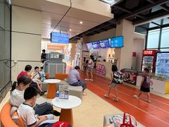 -奥冠体育华师附中恒温游泳馆