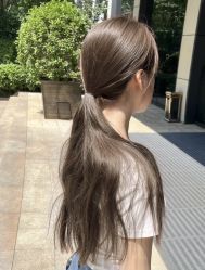 -苑苑发型设计