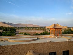 -敦煌山庄摘星阁