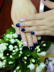 漂亮的赫本蓝-星美甲