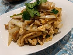 手撕羊肚-巴扎美食·新疆菜·西域歌舞表演餐厅(新疆大厦店)