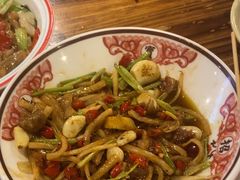 -冶建镜子·老南昌大排档·江西虾王(总店)