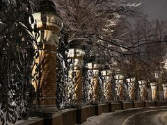 -滴血救世主教堂