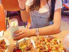 -牛啤堂精酿啤酒餐吧(五棵松华熙店)
