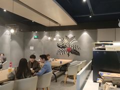 -瑞幸咖啡(新世界中心店)