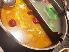 -三出山火锅(南京万象天地店)