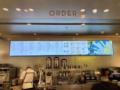-喜茶(杭州滨江宝龙店)