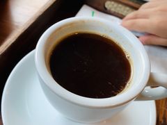 -Chom Cafe and Restaurant