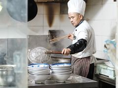景观位-明呈黄鱼面馆(斜土路店)