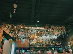 -拉亚汉堡经典餐厅(商城路店)