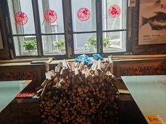 -鱼窝棚柴火铁锅炖(富山屯店)