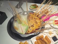 -佰人王串串香火锅(洋珠巷店)